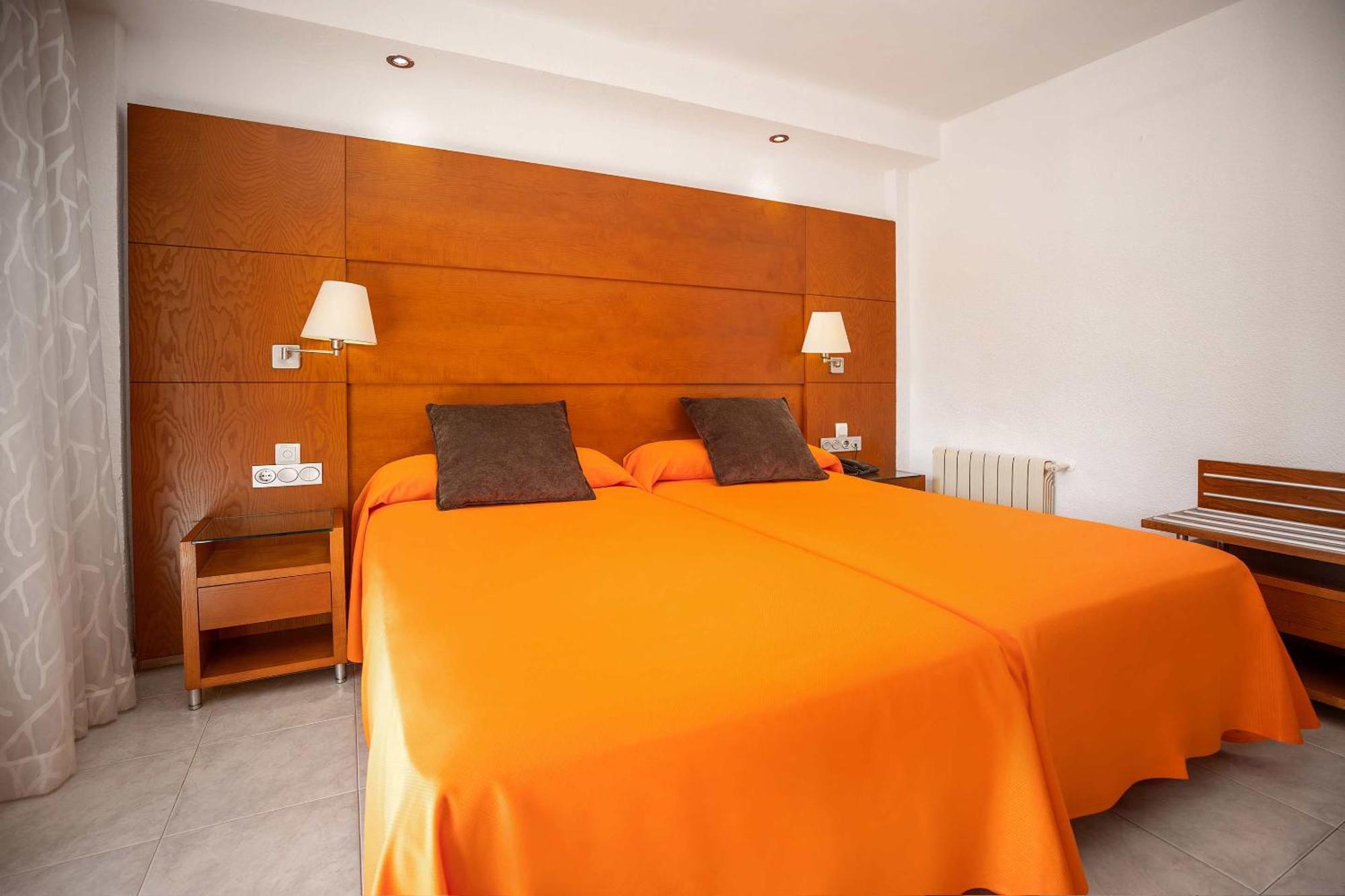 Hotel Servigroup Diplomatic Benidorm Habitación foto