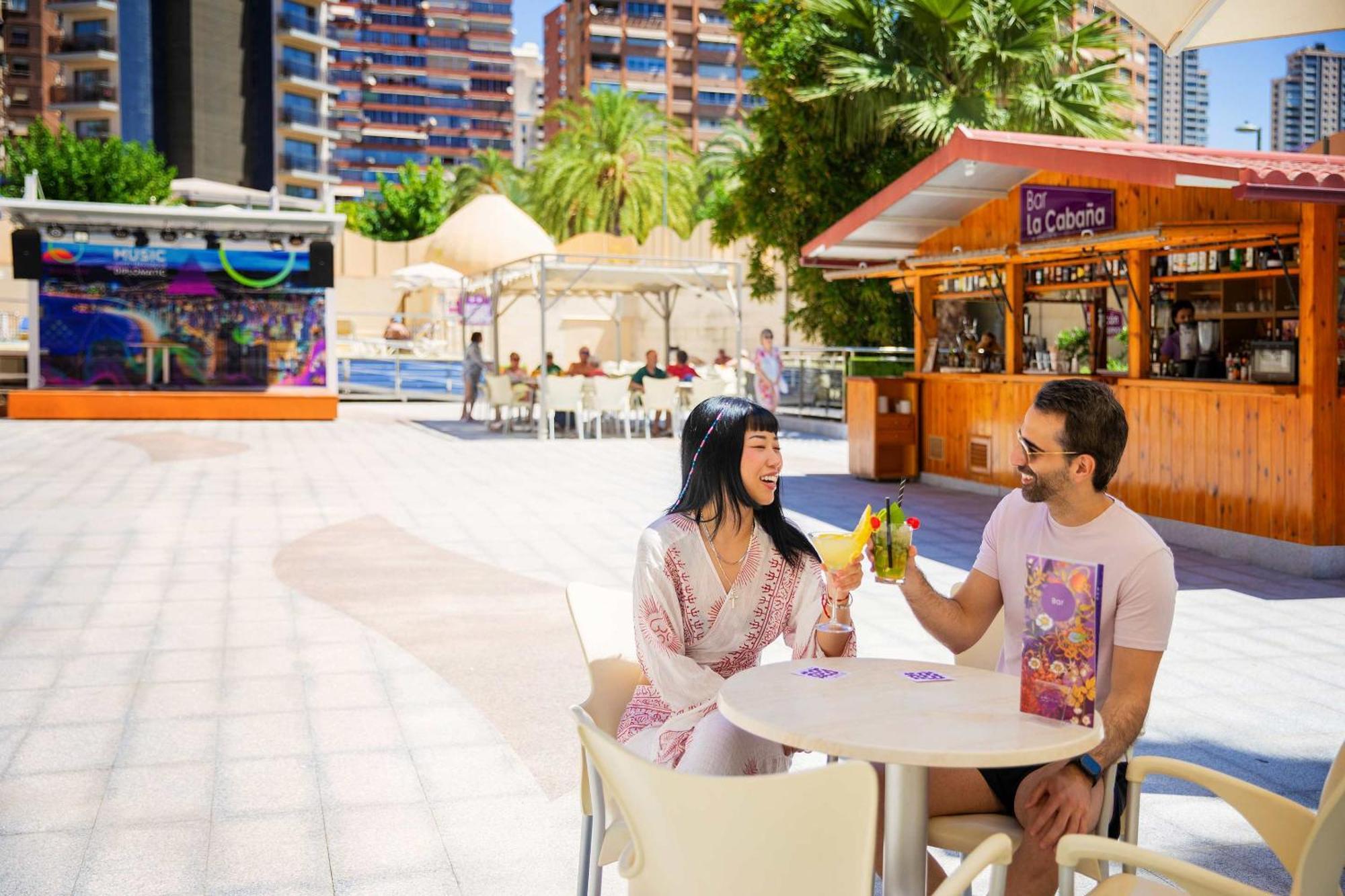 Hotel Servigroup Diplomatic Benidorm Exterior foto
